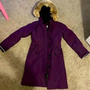 Kids Canada goose size 10/12 purple good condition